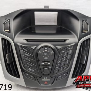 OEM 2014 Ford Focus 2.0L Center Dash Radio Control Panel Trim Bezel W/Air Vents