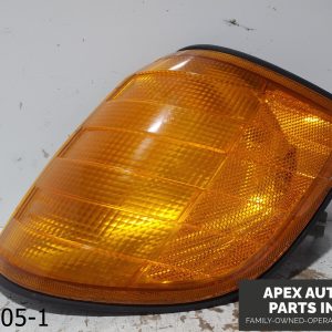 OEM 1992-1995 Mercedes 400 SE 4.2L Front Left Turn Signal Light