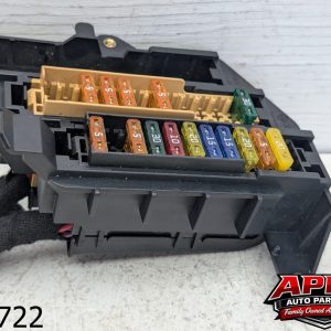 OEM 2007 Audi A6 3.0L  QUATTRO FRONT FUSE RELAY BOX