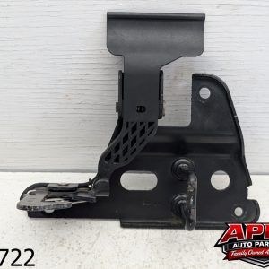 OEM 2007 Audi A6 3.0L HOOD LOCK LATCH CATCH HOOK RELEASE HANDLE
