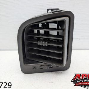 OEM 1999 Chevrolet Silverado 5.3L  Left Dash Air Vent AC