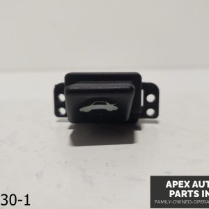 OEM 2004-2006 Acura TL 3.2L Dash Power Trunk Latch Release Switch