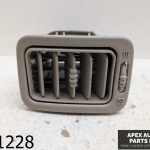 OEM 2004 Cadillac Escalade 6.0L Center Dash AC Air Vent Light Brown Color