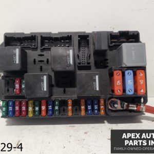 OEM 2010-2012 Range Rover 5.0L  Rear Fuse Box Junction Relay Module