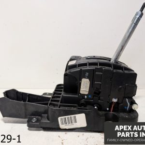 OEM 2010-2016 Cadillac SRX 3.0L FRONT CENTER CONSOLE GEAR SHIFTER LEVEL SELECTOR