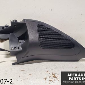 OEM 2011-2014 Volkswagen Jetta SportWagen Front Right Door Grille Trim Speaker