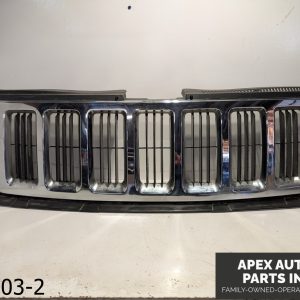 OEM 2011-2013 Jeep Grand Cherokee 3.6L Chrome Grille Grill