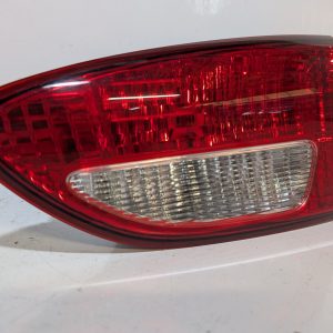 OEM 2006-2007 Subaru Tribeca 3.0L Passenger Side Inner Tail Light Assembly