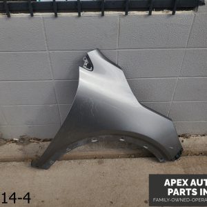 OEM 2016-2018 Kia Sorento 2.4L FRONT RIGHT PASSENGER SIDE FENDER COVER PANEL