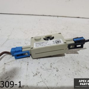 OEM 2004-2006 BMW X3 3.0L Antenna Amplifier Trap Power Circuit 6990090-03