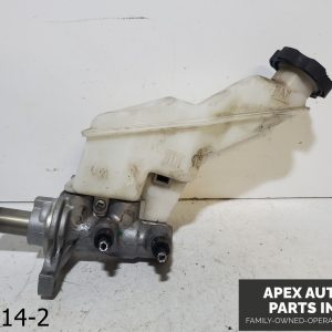 OEM 2016-2018 Kia Sorento 2.4L CD BRAKE SERVO WITH FLUID BOTTLE TANK RESERVOIR
