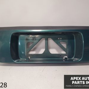 OEM 1994-1999 Toyota Celica 2.2L TAIL LIGHT CENTER TRIM PANEL LICENSE PLATE