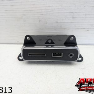 OEM 2016 Dodge Durango 3.6L Hub Media Center USB Ports Plug Dual