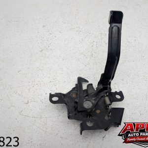 OEM 2013 Toyota Prius-V 1.8L HOOD LATCH