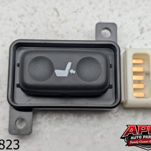 OEM 2013 Toyota Prius-V 1.8L FRONT LEFT POWER SEAT LUMBAR SWITCH BUTTON