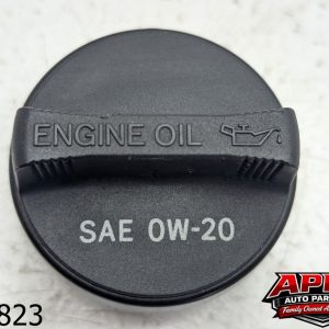 OEM 2013 Toyota Prius-V 1.8L Engine Oil Cap