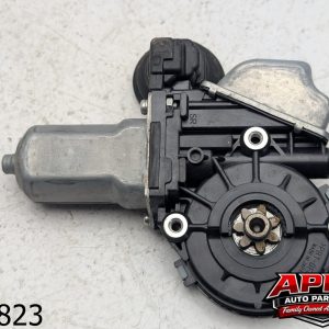 OEM 2013 Toyota Prius-V 1.8L FRONT RIGHT PASSENGER DOOR WINDOW MOTOR