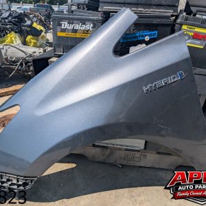 *NO SHIPPING* OEM 2013 Toyota Prius-V 1.8L Front Left Side Driver Fender Panel