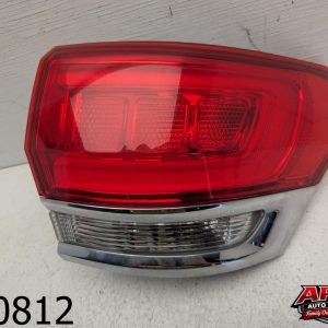 OEM 2016 Jeep Grand Cherokee 3.6L REAR RIGHT PASSENGER SIDE OUTER TAIL LIGHT LED
