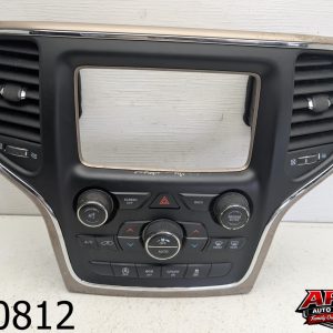 OEM 2016 Jeep Grand Cherokee 3.6L SCREEN BEZEL HVAC AIR A/C CLIMATE CONTROL