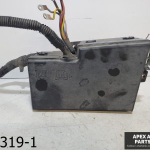 OEM 2013-2016 Ford Escape 1.6L Fusebox Fuse Box Relay Module