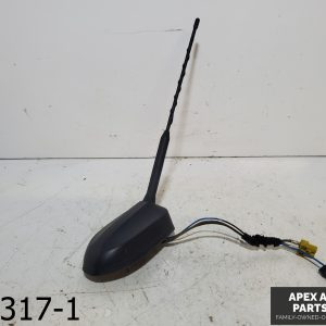 OEM 2017-2018 Ford Fusion 2.5L Black Roof Mounted GPS Antenna