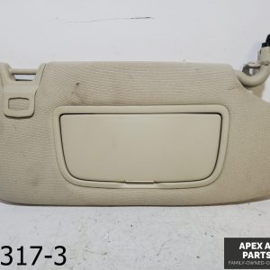 OEM 2017-2018 Ford Fusion 2.5L Sun Visor Right w/ lights