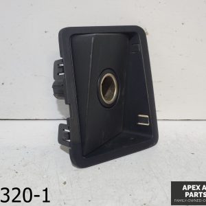 OEM 2008-2010 Ford F-350 5.4L Power Port Outlet