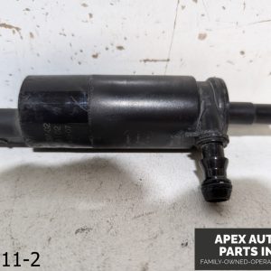 OEM 2008-2010 BMW 535XI 3.0L WINDSCREEN WASHER PUMP 67126973