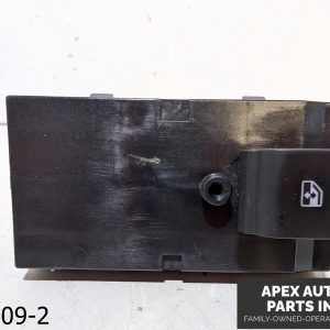 OEM 2017-2019 Chevrolet Cruze REAR RIGHT SIDE DOOR PANEL WINDOW CONTROL SWITCH
