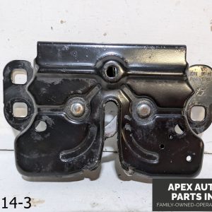 OEM 2014-2018 Jeep Cherokee 2.4L HOOD LATCH LOCK  W/O REMOTE START MOPAR