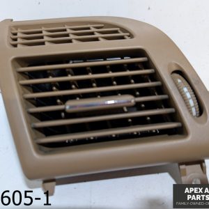 OEM 2007-2009 Mercedes E350 3.5L  Front Left Dash A/C Air Vent Grille Cover
