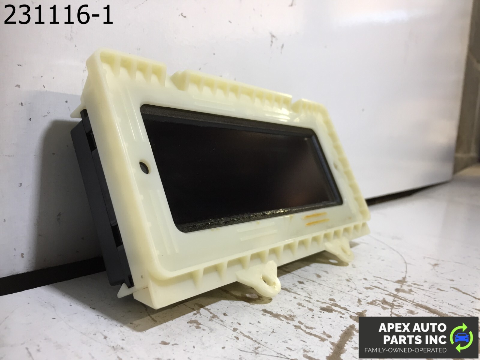 OEM 2010 Buick Lacrosse DISPLAY SCREEN 25995539F - Image 2