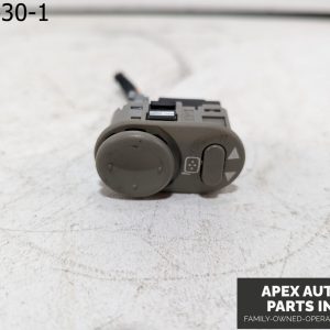 OEM 2008 Suzuki XL7 3.6L Power Mirror Switch 464627