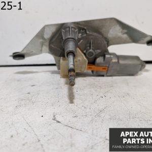 OEM 2010 Chevrolet Equinox 2.4L REAR WINDSHIELD WIPER MOTOR ACTUATOR