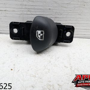 OEM 2012 Fiat 500L 2.0L  window regulator button switch center console
