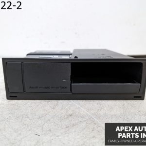 OEM 2007 Audi A6 3.1L AMI Music Interface Module Input W Housing 4E0035785B