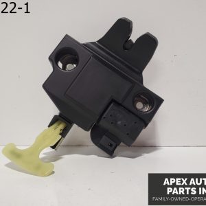 OEM 2007 Toyota Camry 3.5L Rear Trunk Lock Latch Actuator Release