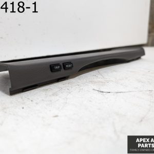 OEM 2008 Hyundai Sonata 2.4L TRIP RESET SWITCH DASH PANEL 84831-3K000