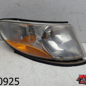 OEM 2003 Saab 9-3 Right RH Front Passenger Turn Signal Corner Light