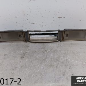 OEM 2007-2009 Hyundai Entourage 3.8L Trunk Lid Trim Light Panel