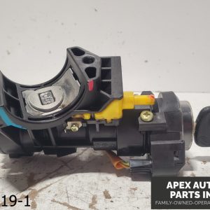 OEM 2013-2015 KIA Rio 1.6L Lock Cylinder Switch Housing Assembly w/ Key
