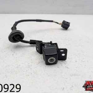 OEM 2015 Kia Sedona 3.3L Rear Back-up Camera w/o Surround View