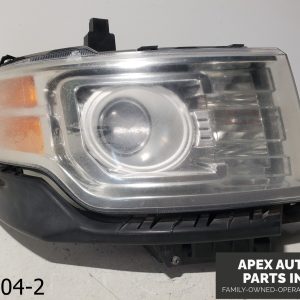 OEM 2009-2012 Ford Flex 3.5L Passenger Headlight Xenon HID Clear Background