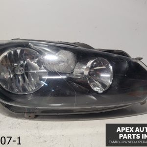 OEM 2011-2014 Volkswagen Jetta 2.5L Passenger Right Headlight Halogen