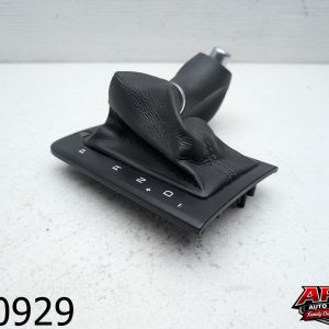 OEM 2015 Kia Sedona 3.3L Automatic Gear Shifter Shift Knob Boot Leather
