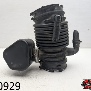 OEM 2015 Kia Sedona 3.3L ENGINE AIR CLEANER INTAKE INLET DUCT HOSE TUBE