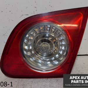 OEM 2006-2010 Volkswagen Passat 3.6L Rear Right Inner Lid Mounted Tail Light