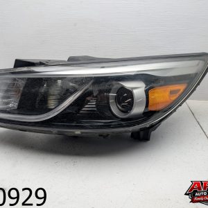 OEM 2015 Kia Sedona 3.3L LH Driver Halogen Headlight