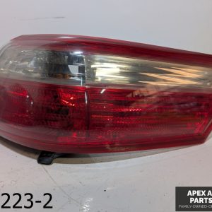 OEM 2007-2009 Toyota Camry 2.4L Right Passenger Tail Light Assembly